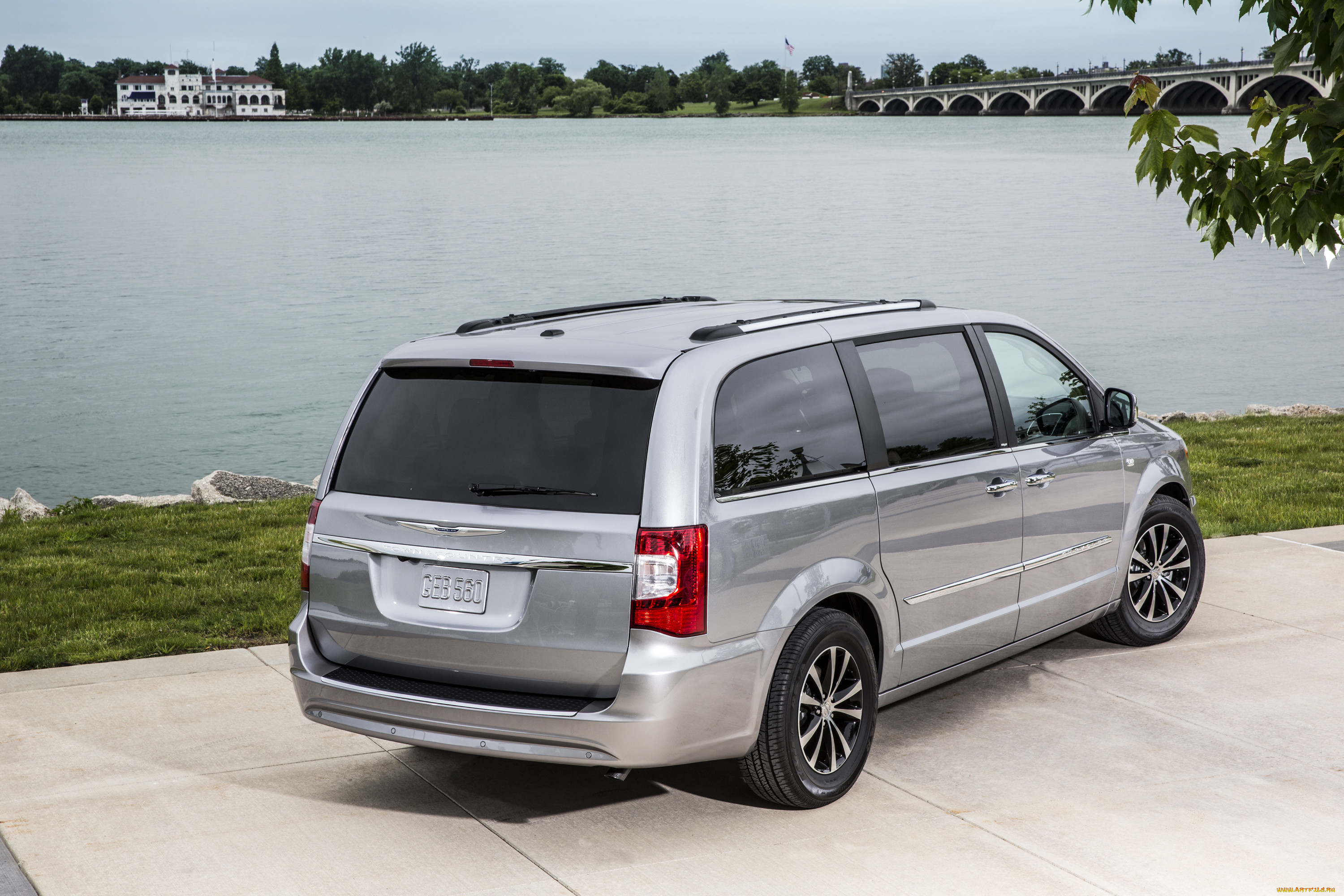 , chrysler, 2014, town, country, 30th, anniversary, rt